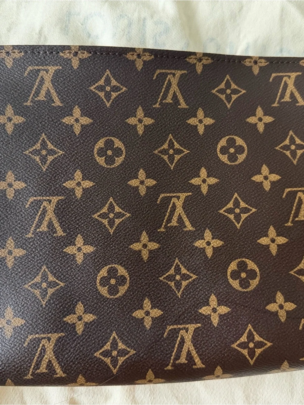 Louis Vuitton Monogram Canvas Toiletry 26 Pouch.